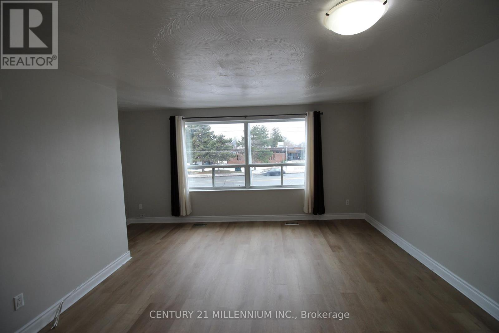 Upper - 2991 Islington Avenue, Toronto, Ontario  M9L 2K9 - Photo 4 - W13040852