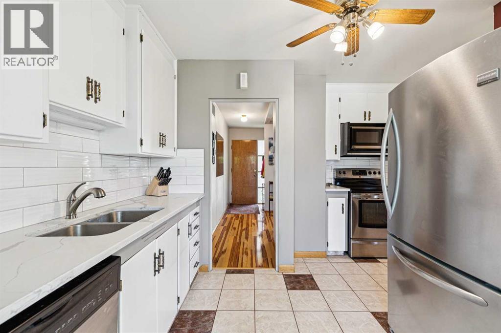 1219 Renfrew Drive Ne, Calgary, Alberta  T2E 5J3 - Photo 19 - A2329197