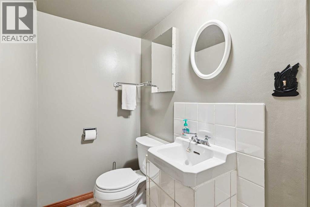 1219 Renfrew Drive Ne, Calgary, Alberta  T2E 5J3 - Photo 29 - A2329197