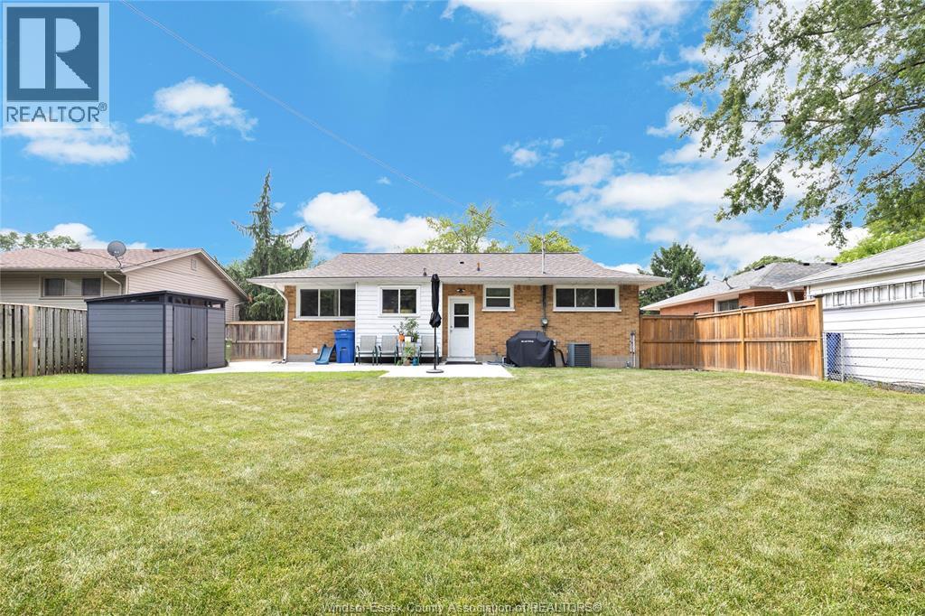 4024 Longfellow, Windsor, Ontario  N9G 2B6 - Photo 15 - 26018215