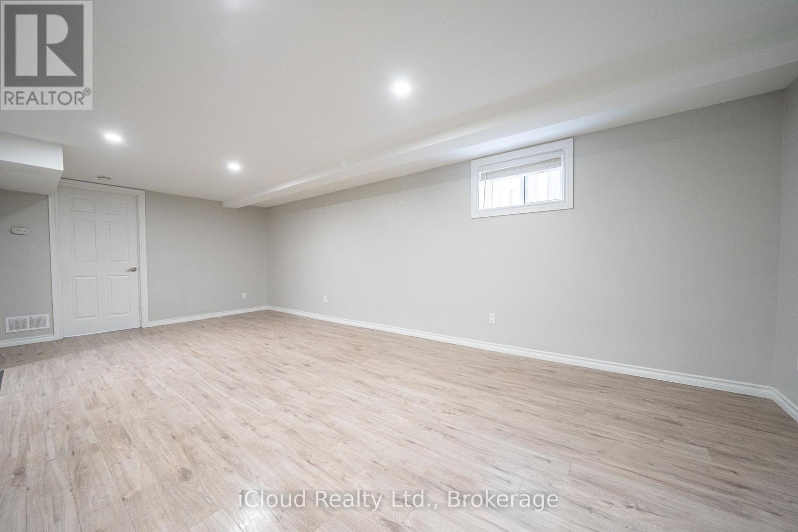 Lower - 328 Wilson Road S, Oshawa, Ontario  L1H 6C5 - Photo 4 - E13486930