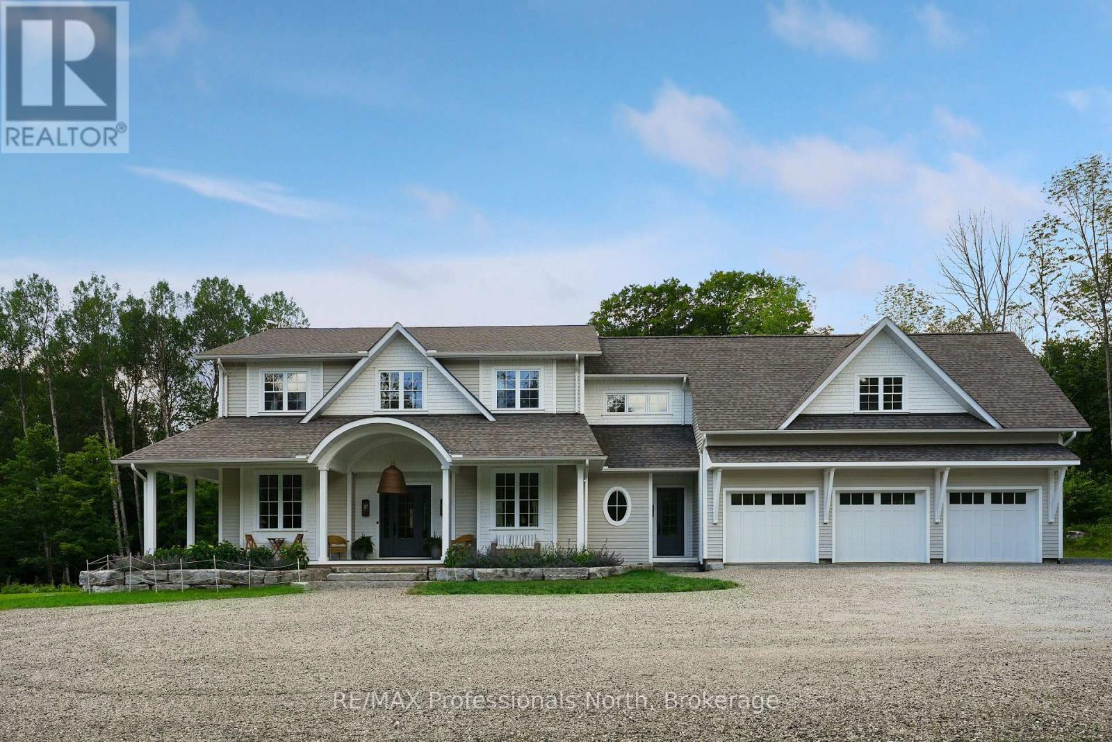 1018 Flagstone Lane, Minden Hills, Ontario  K0M 2K0 - Photo 2 - X13613054