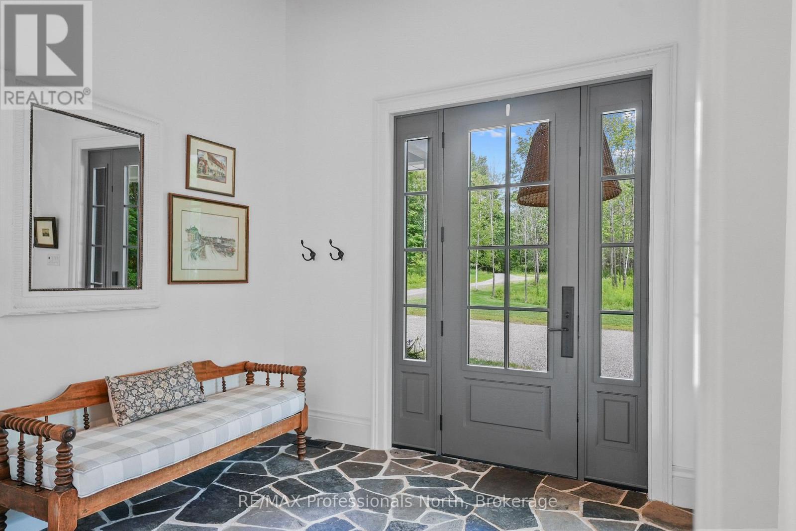 1018 Flagstone Lane, Minden Hills, Ontario  K0M 2K0 - Photo 6 - X13613054