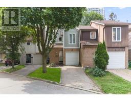 15 CLEMATIS ROAD, Toronto, Ontario
