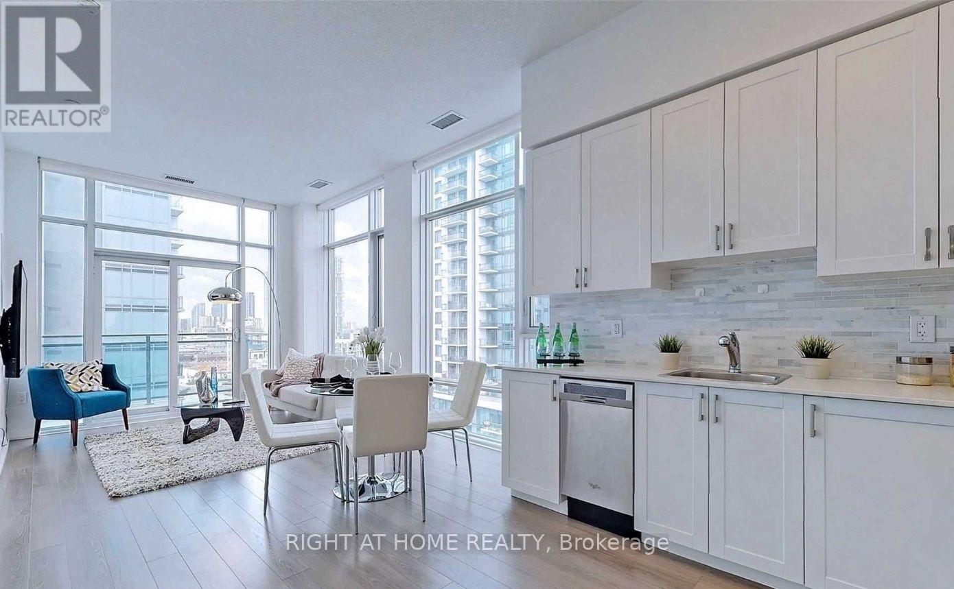 Ph23 - 55 Ann O'reilly Road, Toronto, Ontario  M2J 0E1 - Photo 5 - C13612944