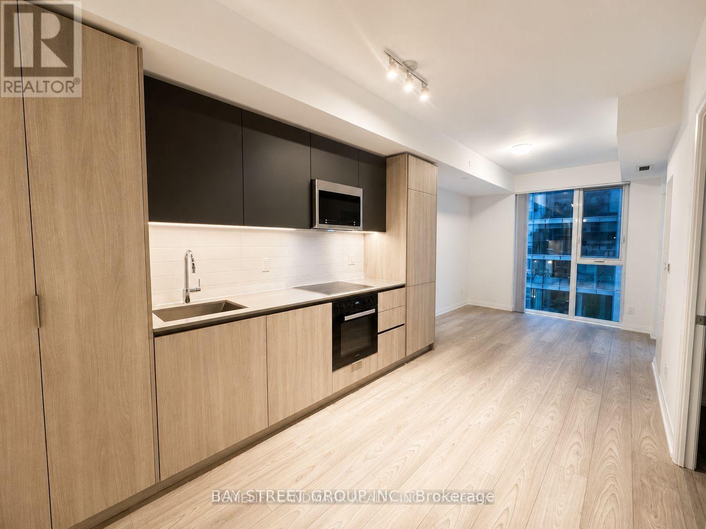 1012 - 400 KING STREET W, Toronto, Ontario