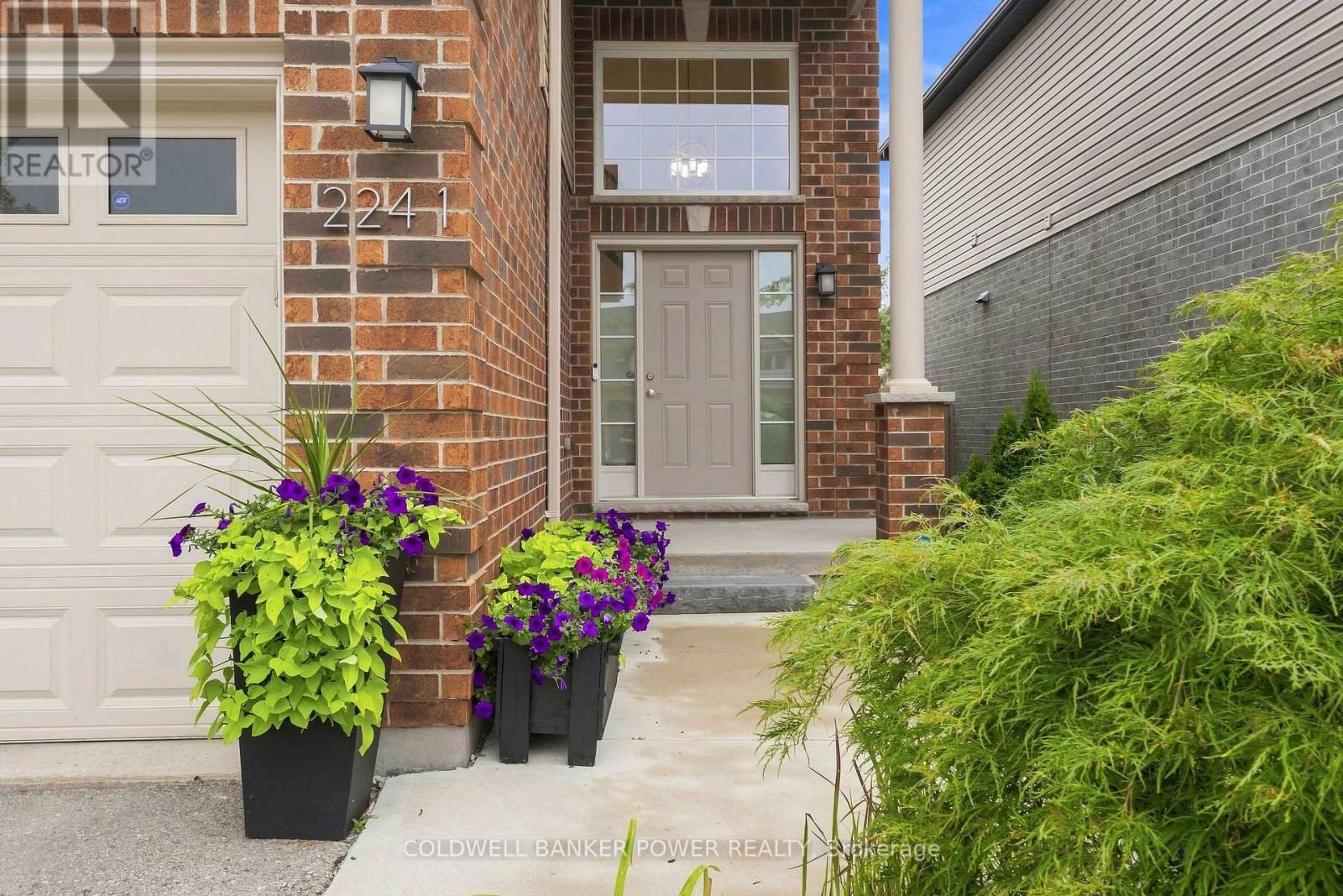 2241 Buroak Drive, London North, Ontario  N6G 0L3 - Photo 4 - X13612976