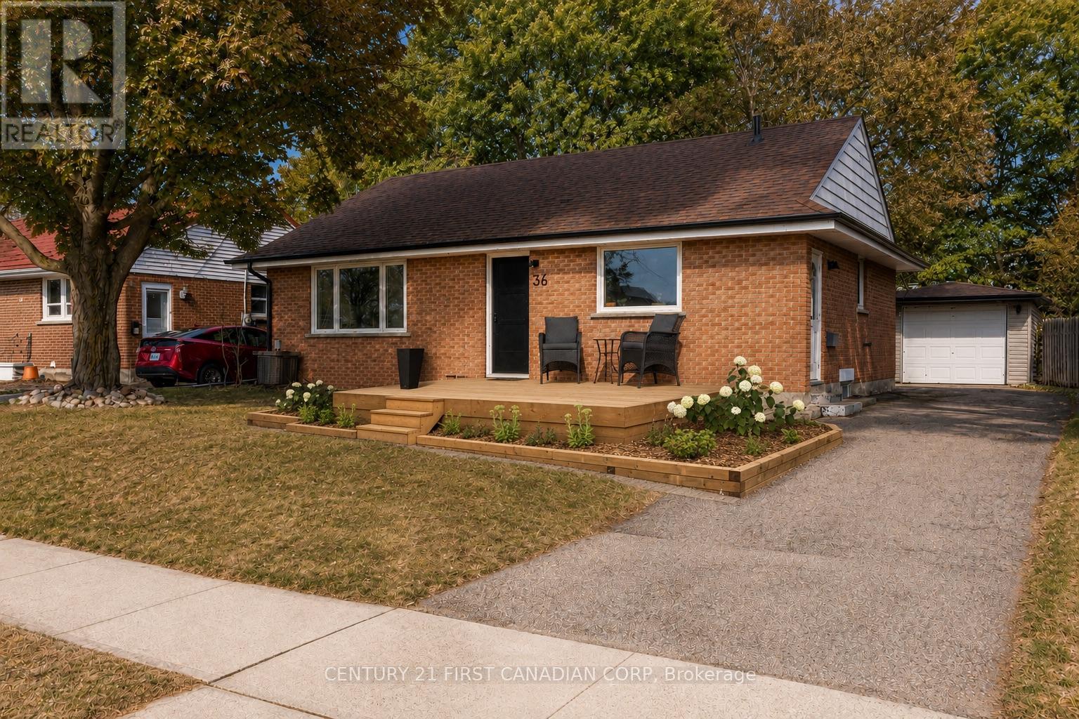 36 EDGEWOOD DRIVE, Kitchener, Ontario