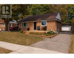 36 EDGEWOOD DRIVE, Kitchener, Ontario
