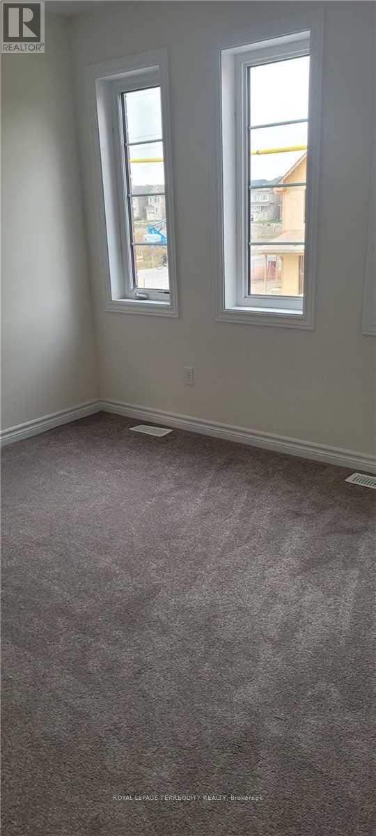 1077 Skyridge Boulevard, Pickering, Ontario  L1X 0M8 - Photo 22 - E13612888