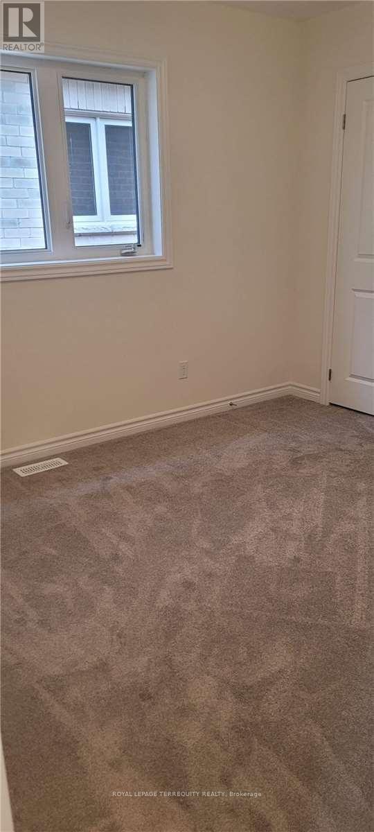 1077 Skyridge Boulevard, Pickering, Ontario  L1X 0M8 - Photo 24 - E13612888