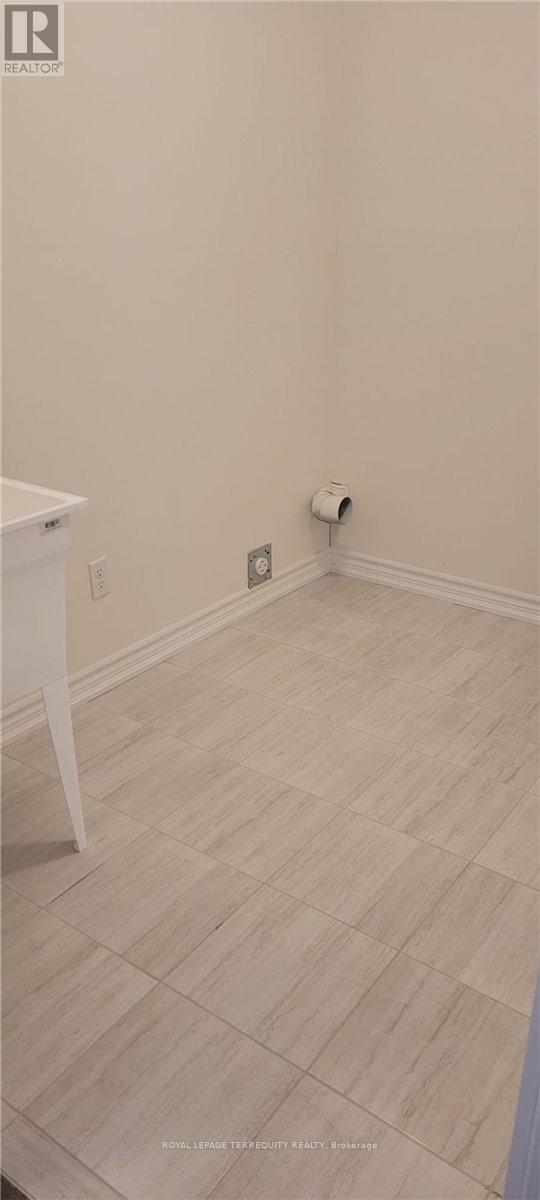 1077 Skyridge Boulevard, Pickering, Ontario  L1X 0M8 - Photo 26 - E13612888