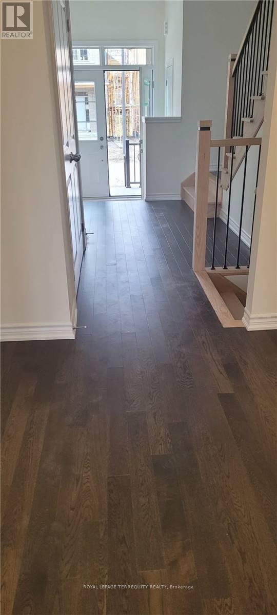 1077 Skyridge Boulevard, Pickering, Ontario  L1X 0M8 - Photo 3 - E13612888