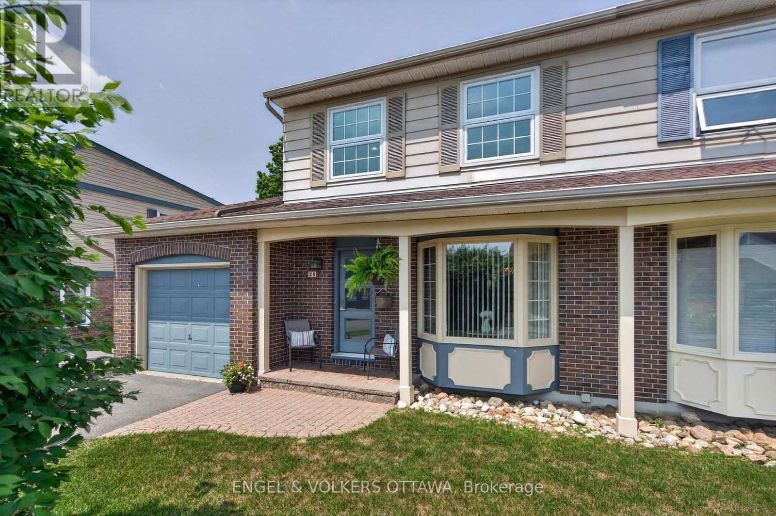 26 Winlock Crescent, Ottawa, Ontario  K2G 3X4 - Photo 2 - X13612864