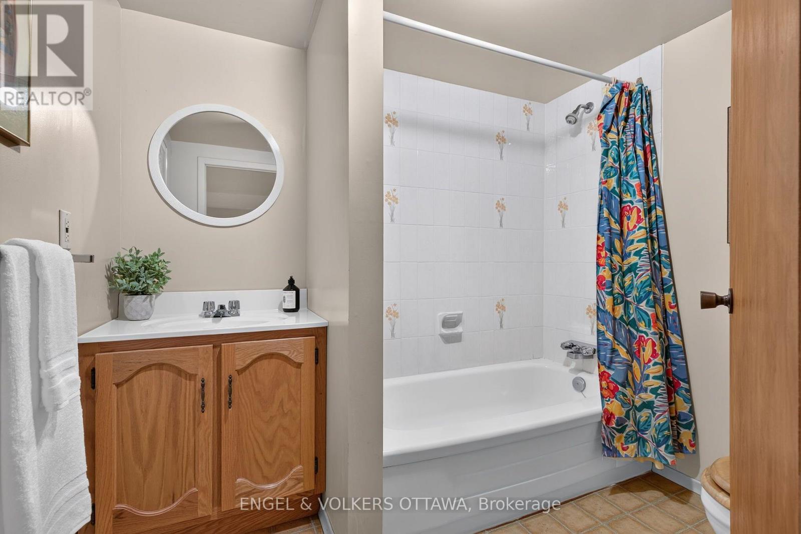26 Winlock Crescent, Ottawa, Ontario  K2G 3X4 - Photo 38 - X13612864