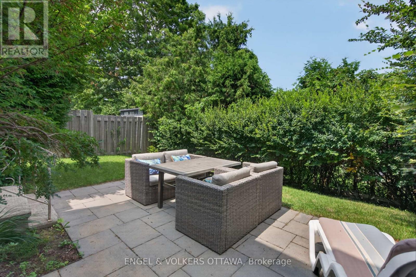 26 Winlock Crescent, Ottawa, Ontario  K2G 3X4 - Photo 41 - X13612864
