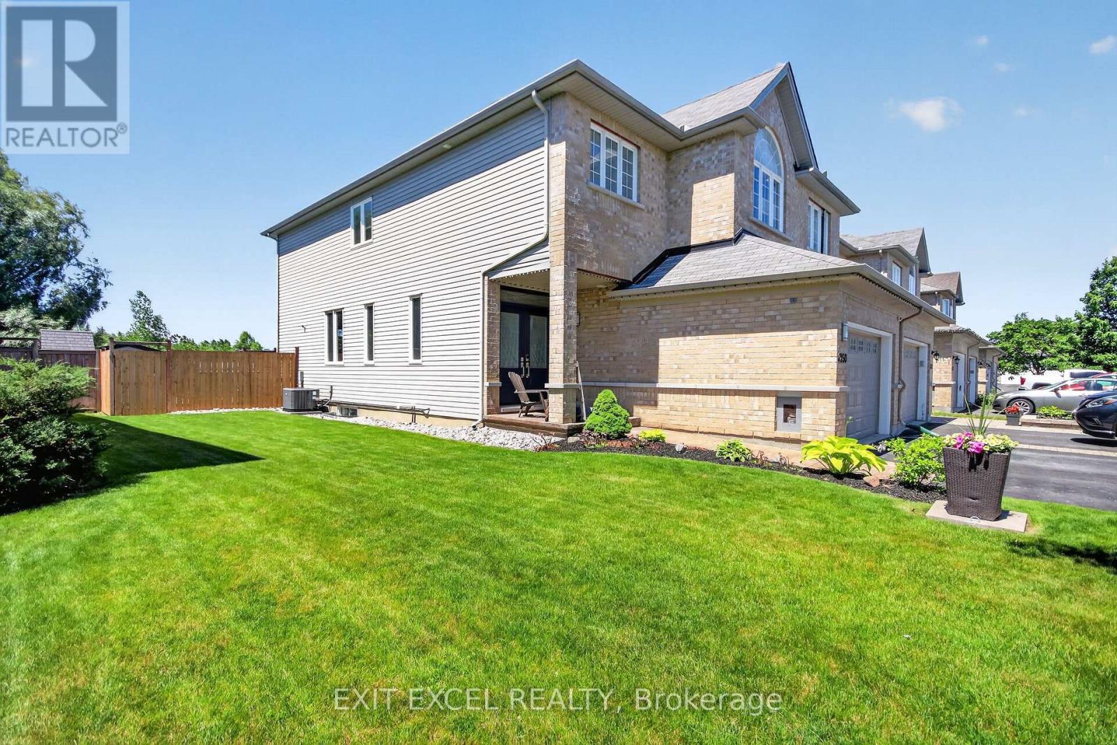 6850 Breanna Cardill Street, Ottawa, Ontario  K4P 0C1 - Photo 2 - X13612962