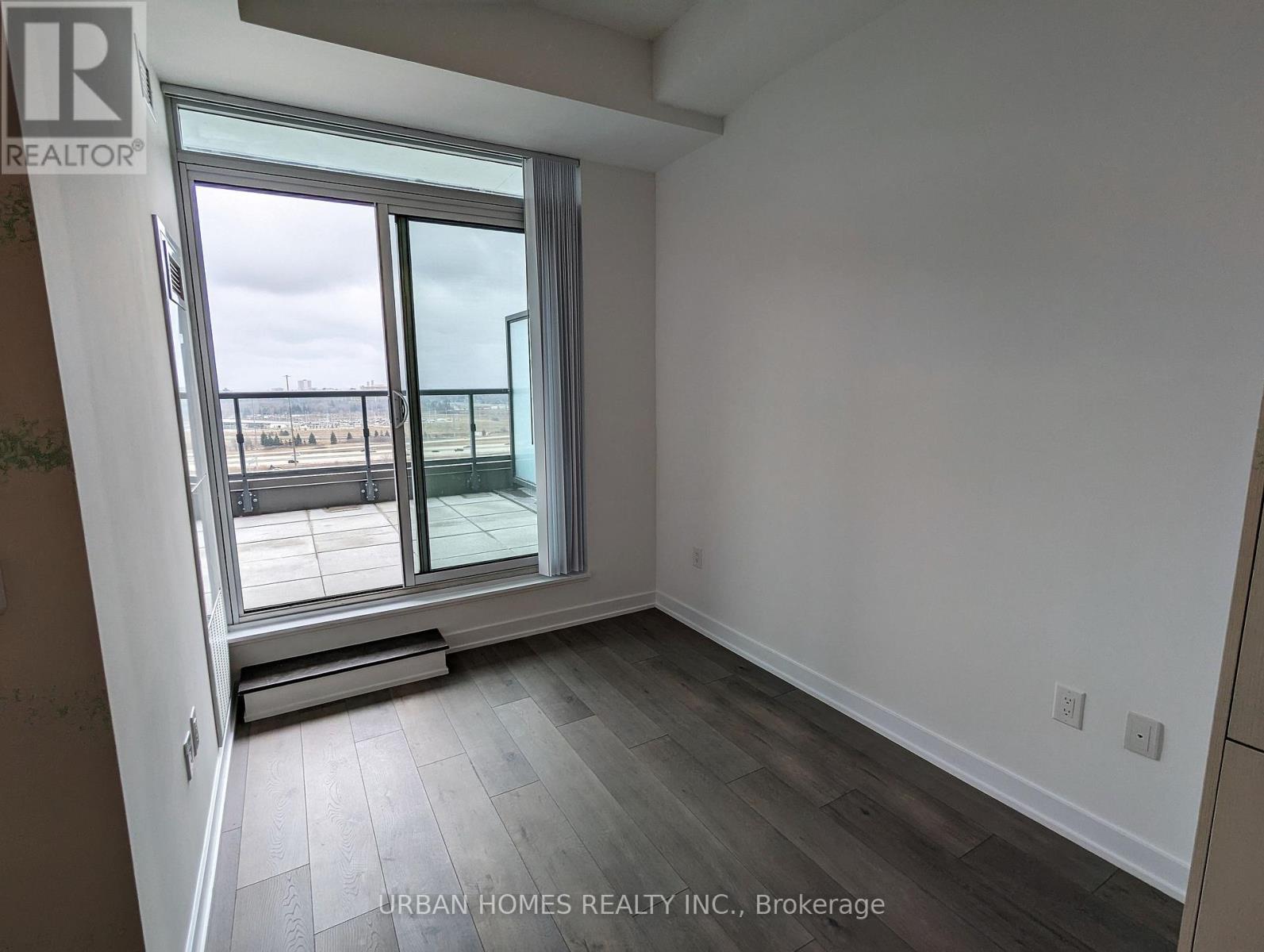 1205 - 38 Honeycrisp Crescent, Vaughan (Vaughan Corporate Centre), Ontario  L4K 0M7 - Photo 5 - N13612938