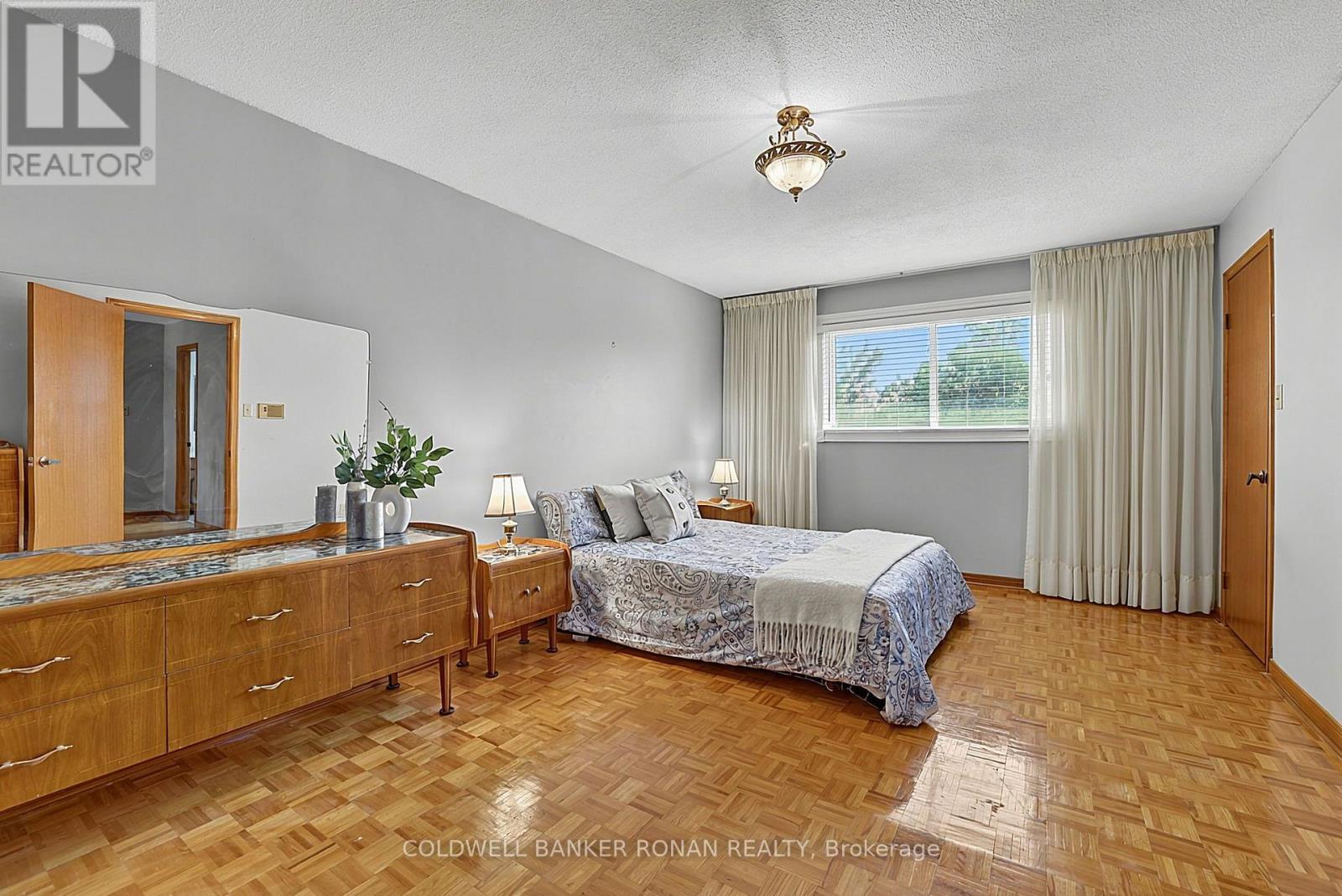 33 Marevan Place, Vaughan, Ontario  L4L 3H7 - Photo 21 - N13613002