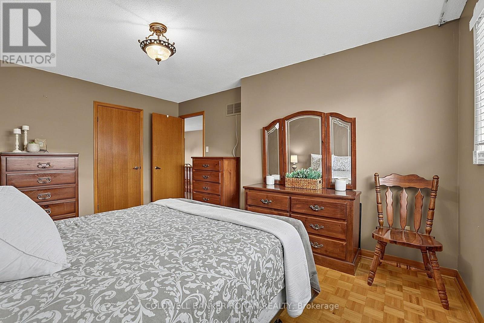 33 Marevan Place, Vaughan, Ontario  L4L 3H7 - Photo 24 - N13613002