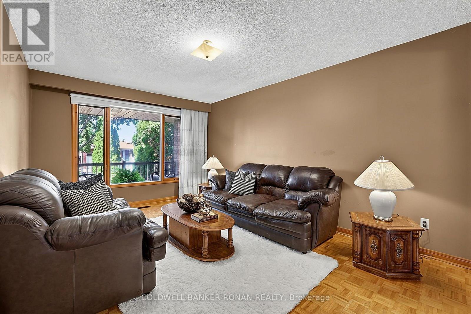 33 Marevan Place, Vaughan, Ontario  L4L 3H7 - Photo 8 - N13613002
