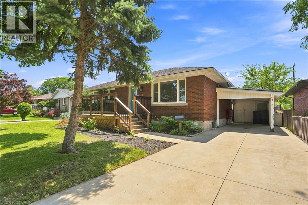 31 Franklin Boulevard, St. Catharines, Ontario  L2P 3E5 - Photo 2 - 40851430