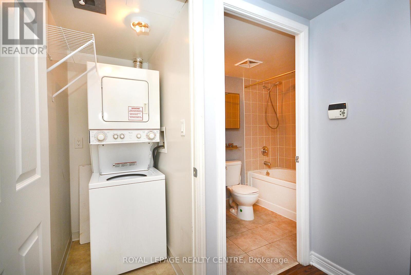 1206 - 208 Enfield Place, Mississauga, Ontario  L5B 0G8 - Photo 10 - W13612810
