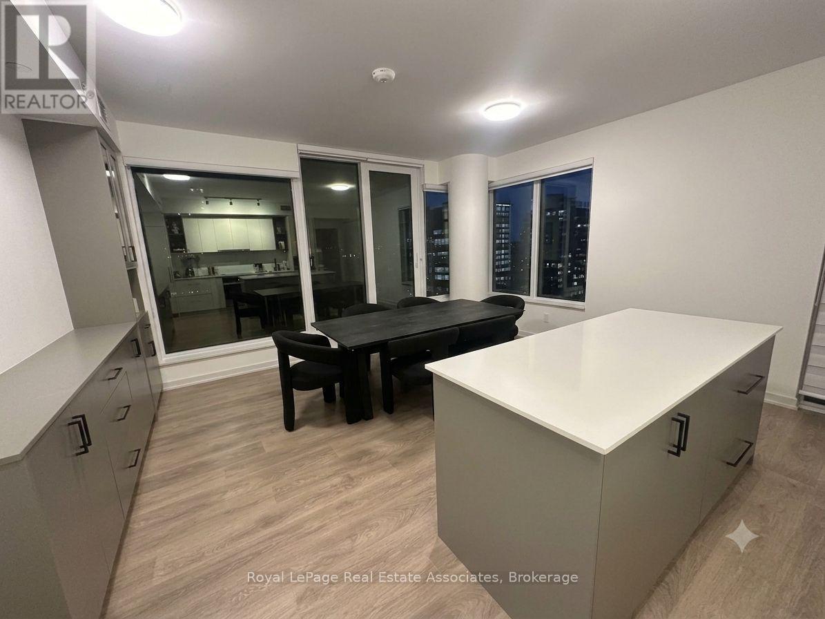 1285 Dupont Street, Toronto, Ontario  M6H 0E3 - Photo 12 - W13612818