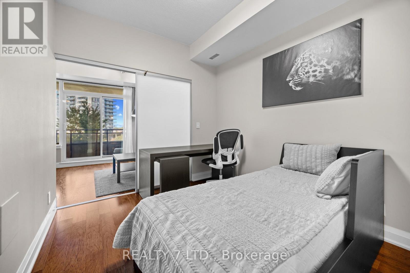 323 - 1070 Sheppard Avenue W, Toronto, Ontario  M3J 0G8 - Photo 16 - W13613066