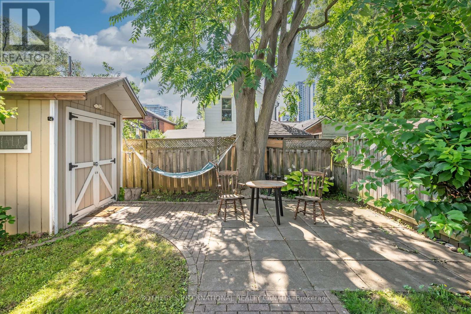 12 Peel Street S, Hamilton, Ontario  L9H 3E2 - Photo 26 - X13612798