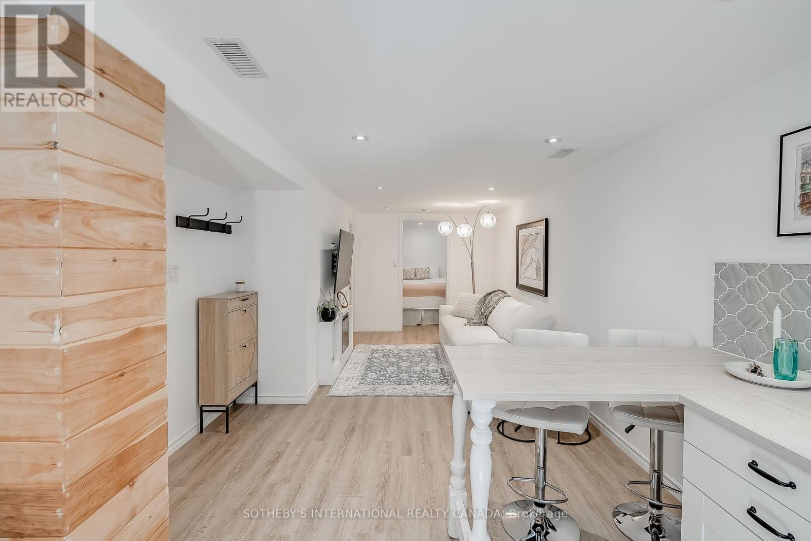 12 Peel Street S, Hamilton, Ontario  L9H 3E2 - Photo 9 - X13612798