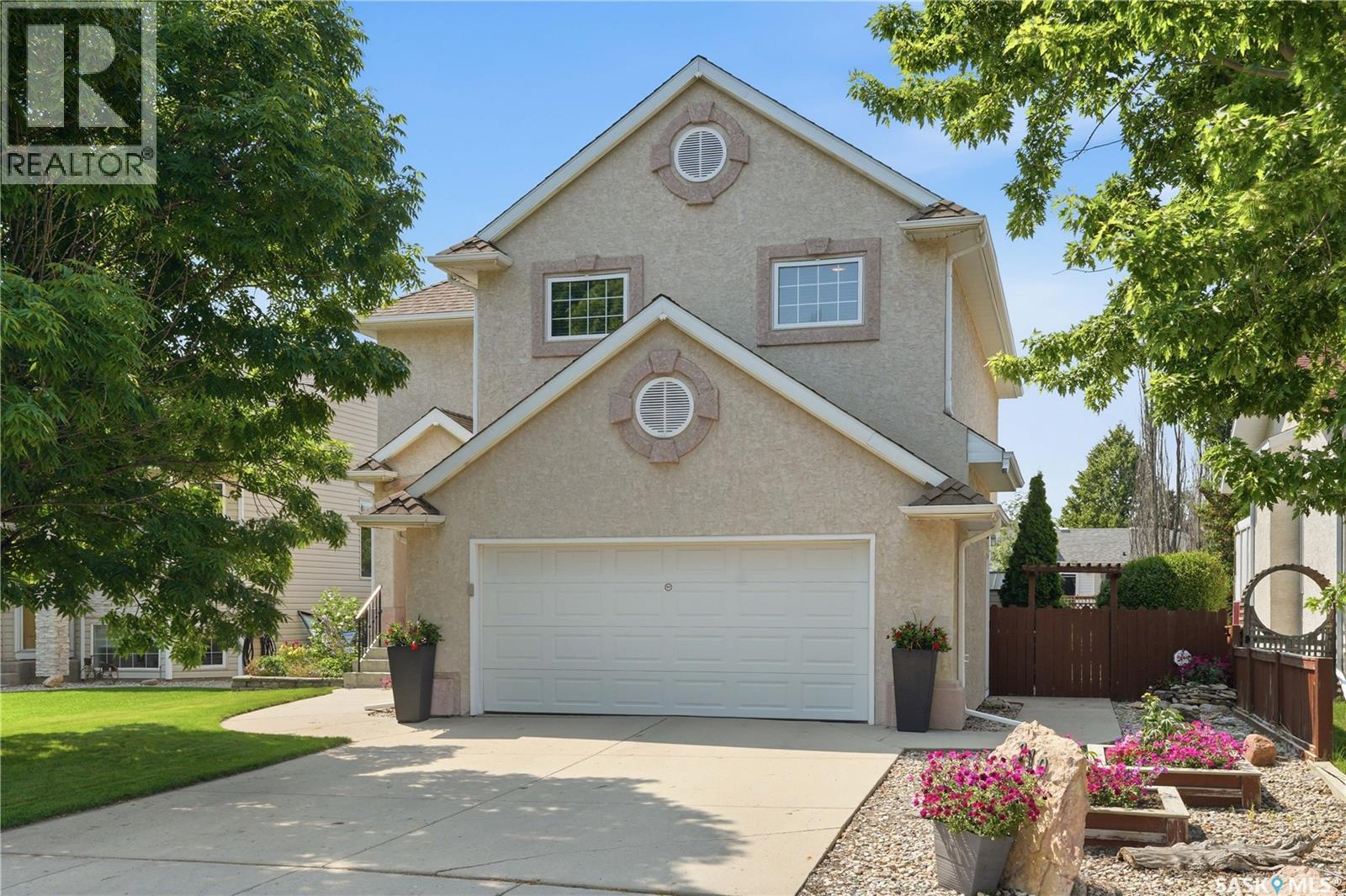 210 Fairbrother TERRACE, Saskatoon, Saskatchewan