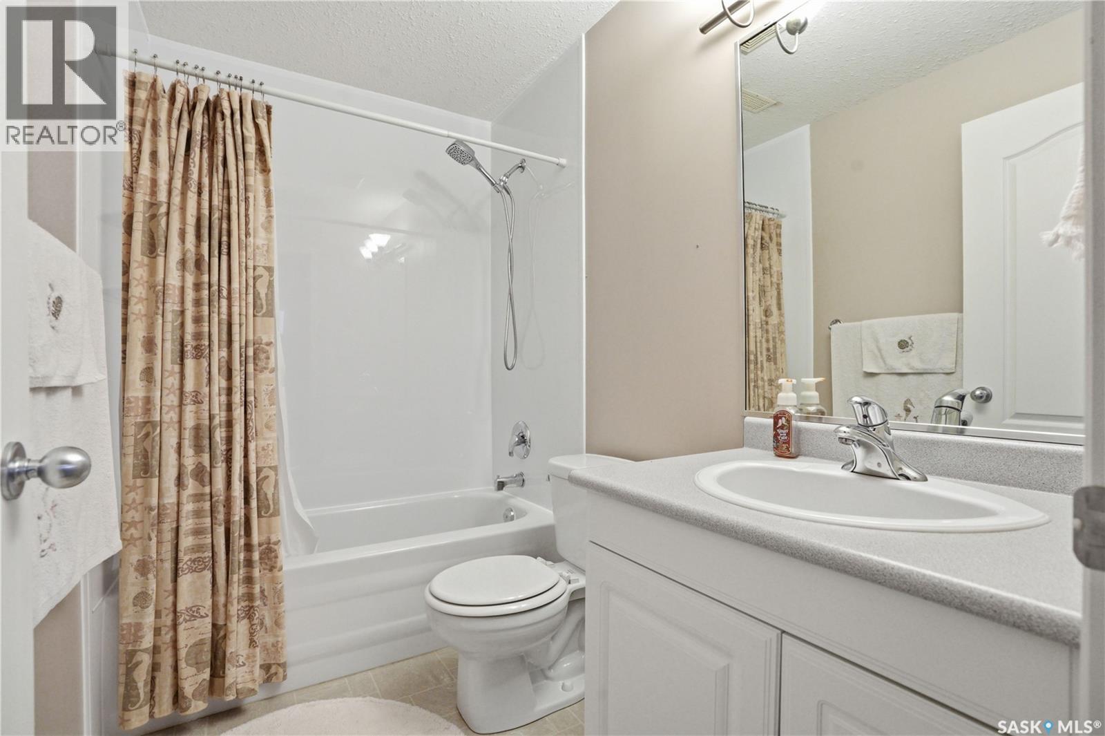 210 Fairbrother Terrace, Saskatoon, Saskatchewan  S7S 1H9 - Photo 40 - SK043710