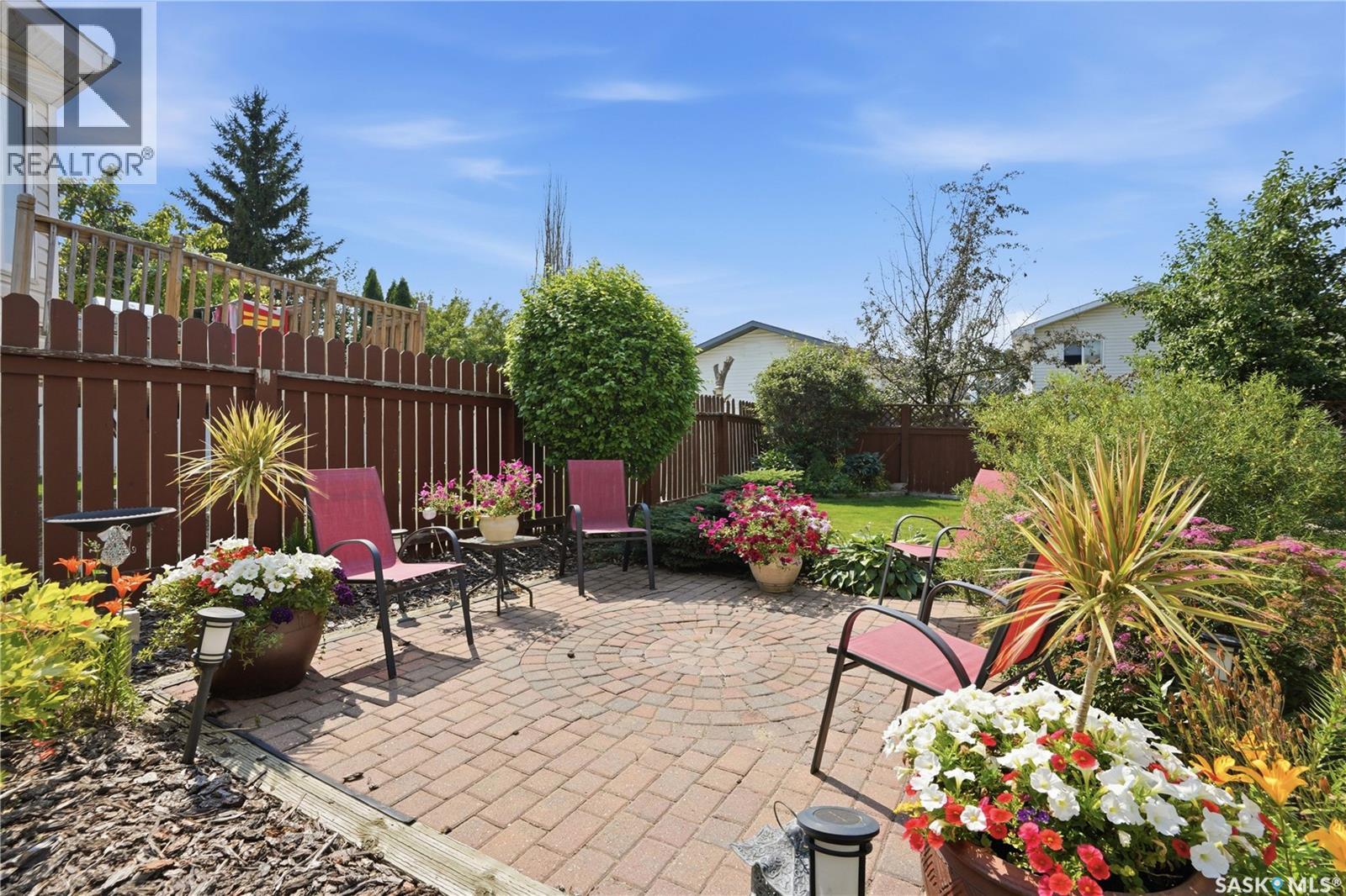 210 Fairbrother Terrace, Saskatoon, Saskatchewan  S7S 1H9 - Photo 51 - SK043710
