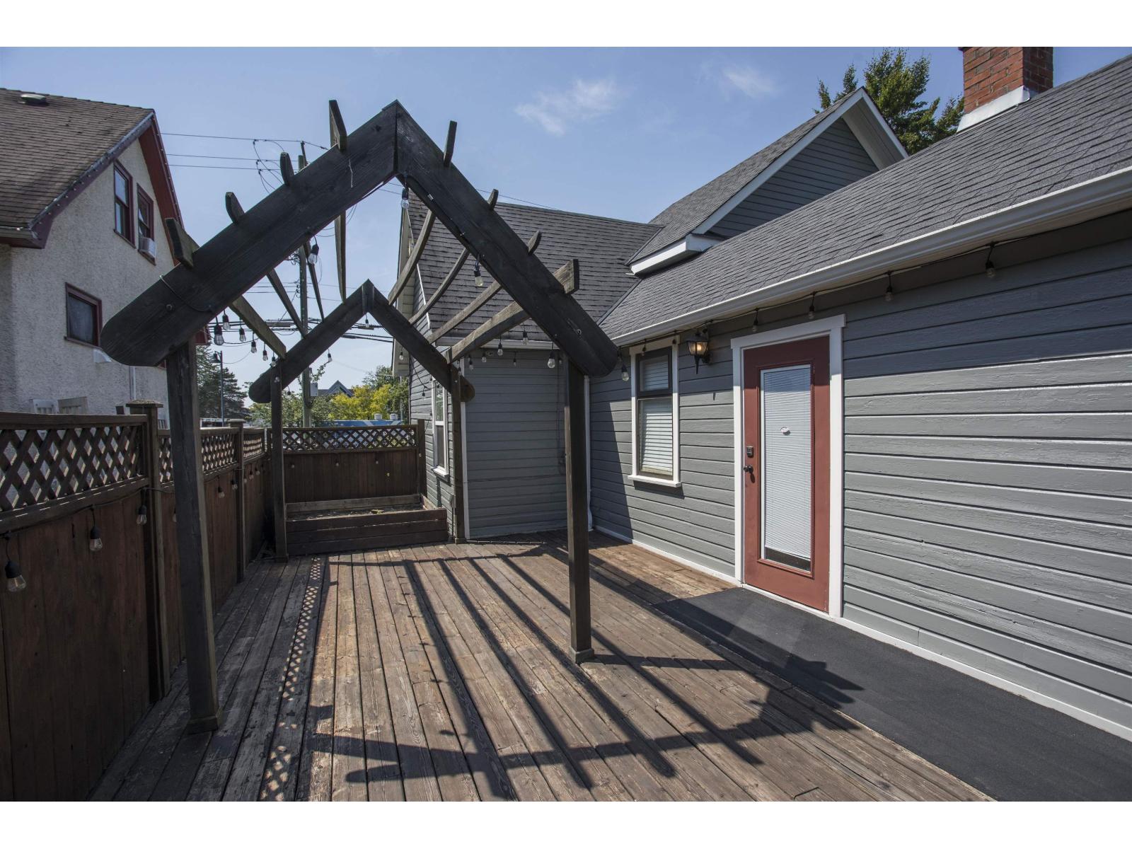 Listing image 24