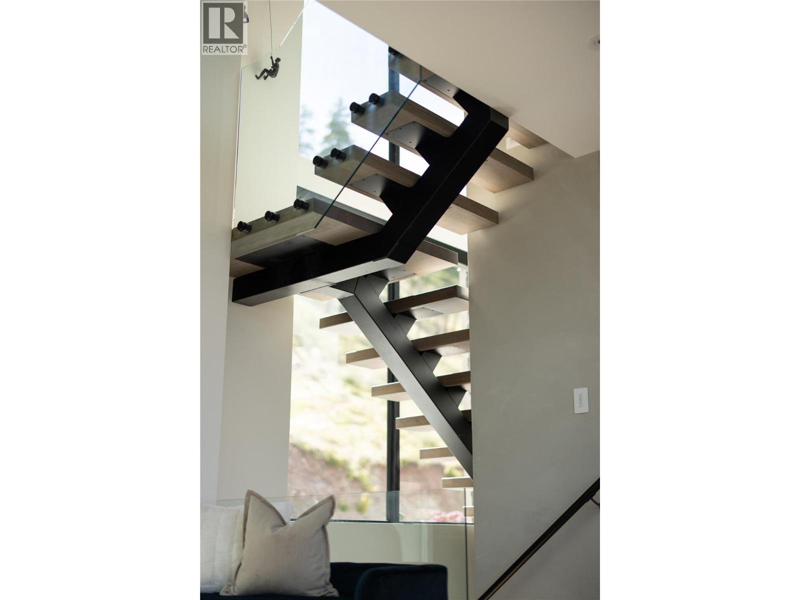 605 Clifton Court, Kelowna, British Columbia  V1V 0B7 - Photo 18 - 10395971