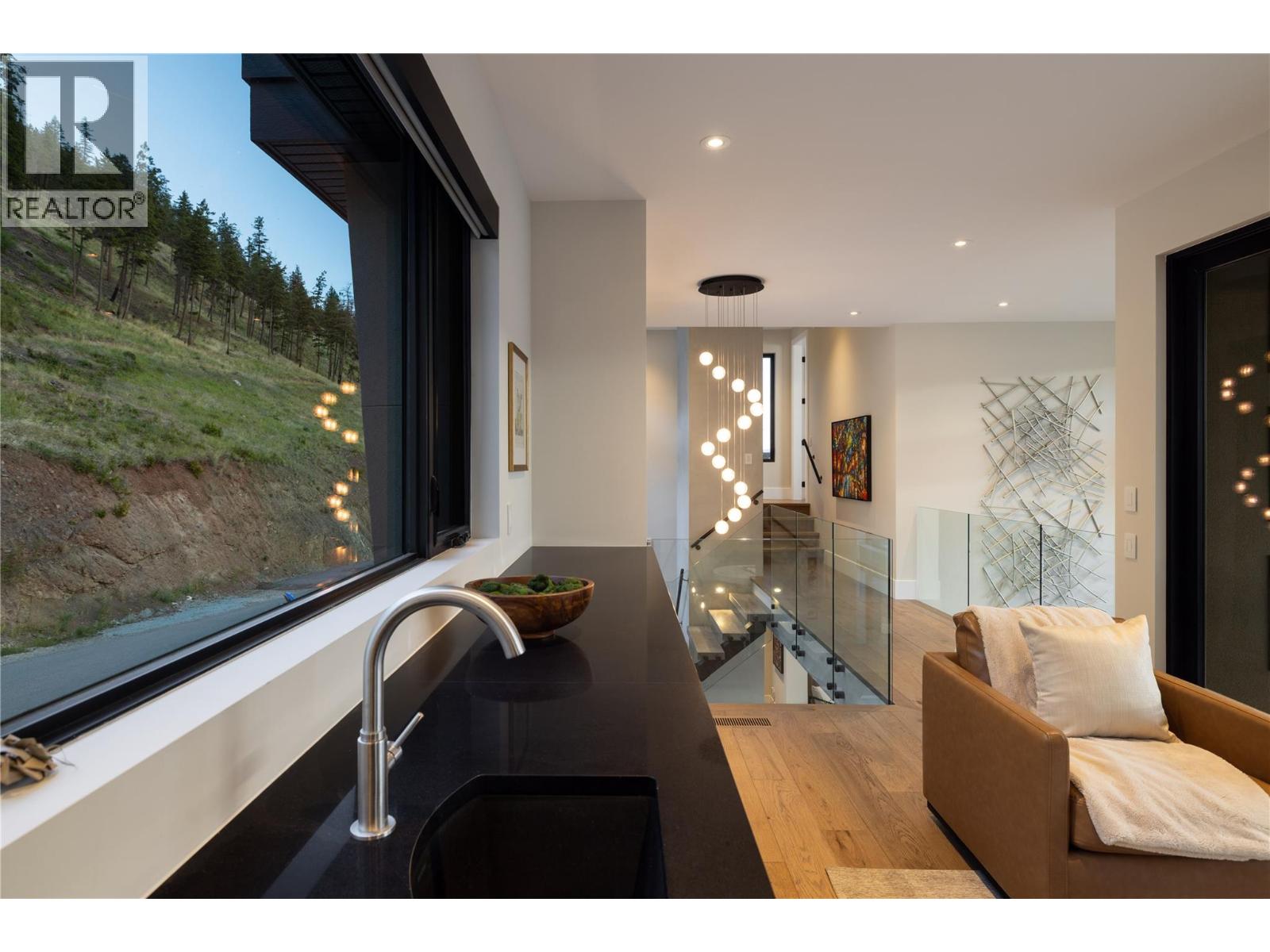 605 Clifton Court, Kelowna, British Columbia  V1V 0B7 - Photo 27 - 10395971