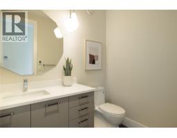 605 Clifton Court, Kelowna, British Columbia  V1V 0B7 - Photo 35 - 10395971