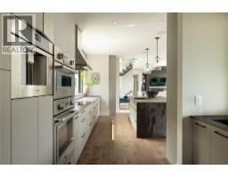605 Clifton Court, Kelowna, British Columbia  V1V 0B7 - Photo 5 - 10395971