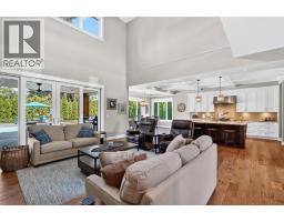 438 Farris Road, Kelowna, British Columbia  V1W 1M9 - Photo 10 - 10395926