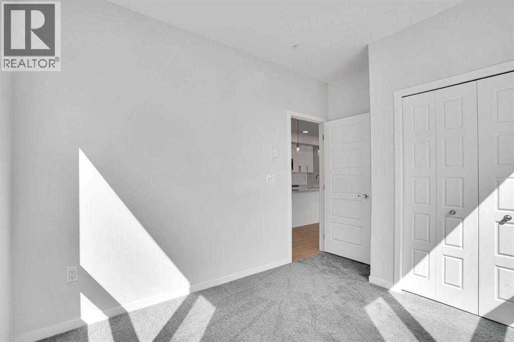 1102, 33 Carringham Gate NW, Calgary, Alberta  t3p 2h6 - Photo 17 - A2306919