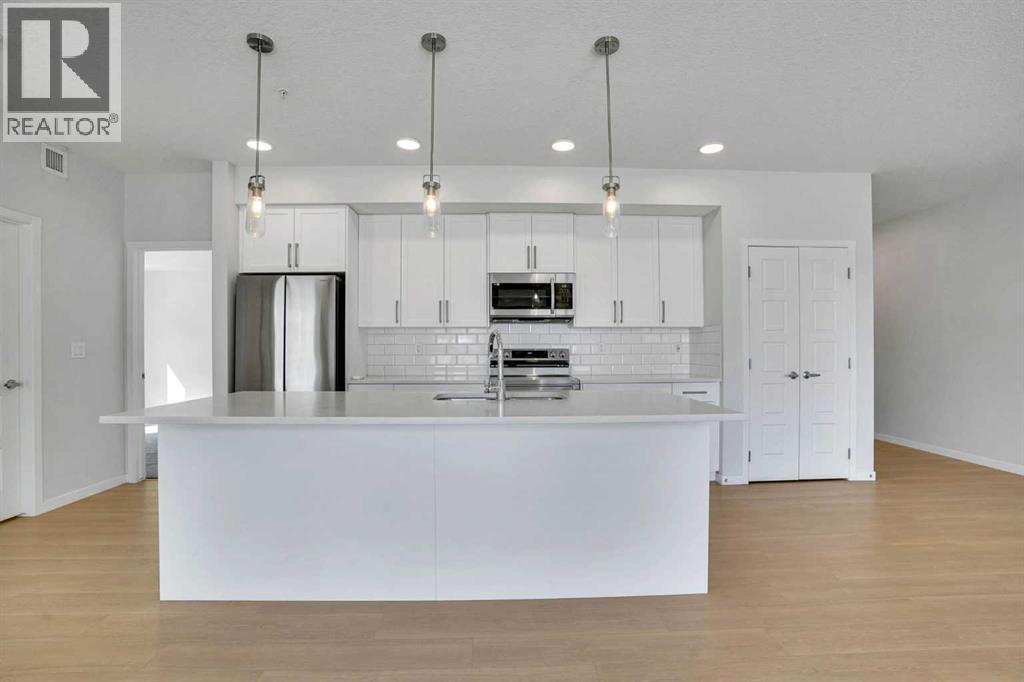 1102, 33 Carringham Gate NW, Calgary, Alberta  t3p 2h6 - Photo 9 - A2306919