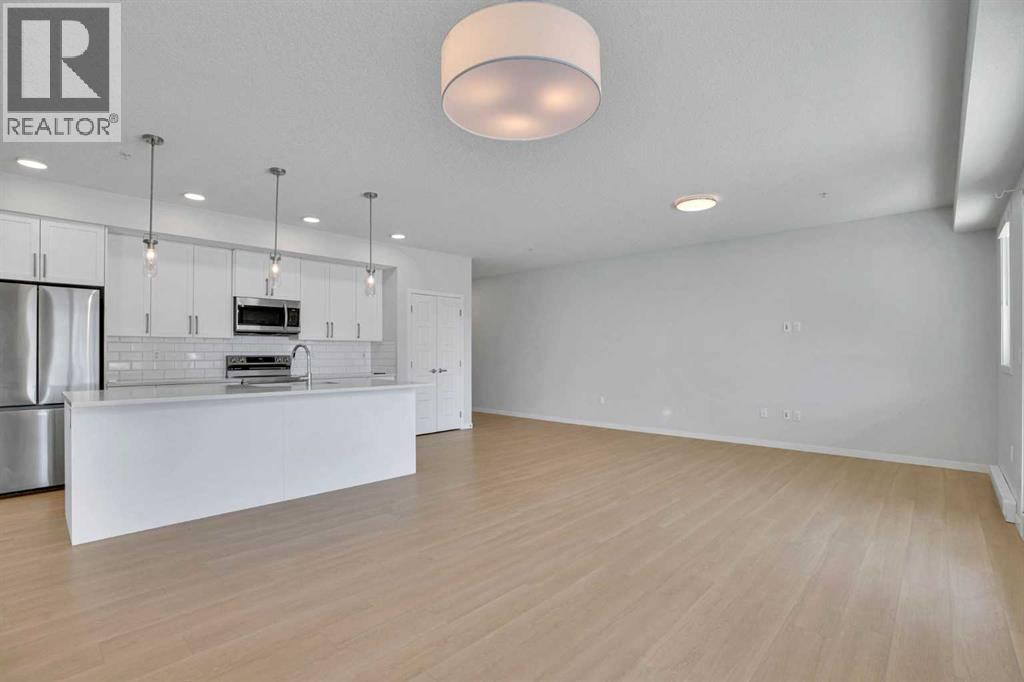 1102, 33 Carringham Gate NW, Calgary, Alberta  t3p 2h6 - Photo 6 - A2306919