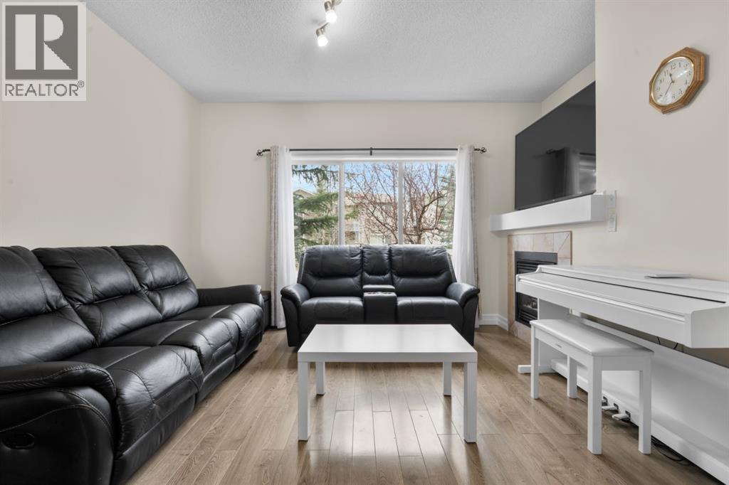 27 Bridleridge View Sw, Calgary, Alberta T2Y 0A7 - Photo 7 - A2310777