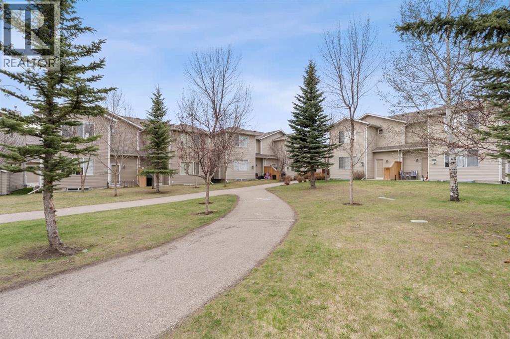27 Bridleridge View Sw, Calgary, Alberta T2Y 0A7 - Photo 38 - A2310777