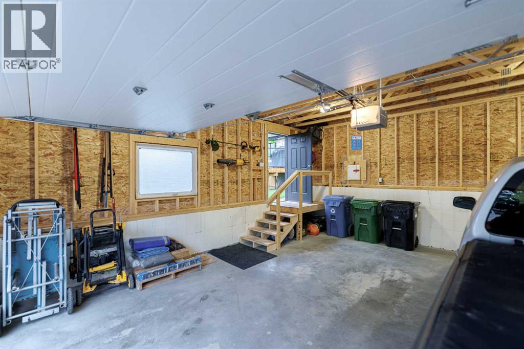 920 Cantabrian Drive Sw, Calgary, Alberta  T2W 1L7 - Photo 39 - A2317005