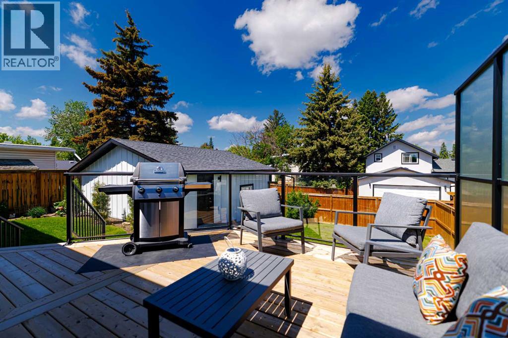 920 Cantabrian Drive Sw, Calgary, Alberta  T2W 1L7 - Photo 42 - A2317005