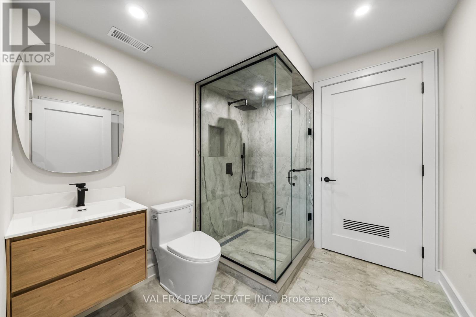 Bsmt - 131 Dovercourt Road, Toronto, Ontario  M6J 3C5 - Photo 8 - C13612258