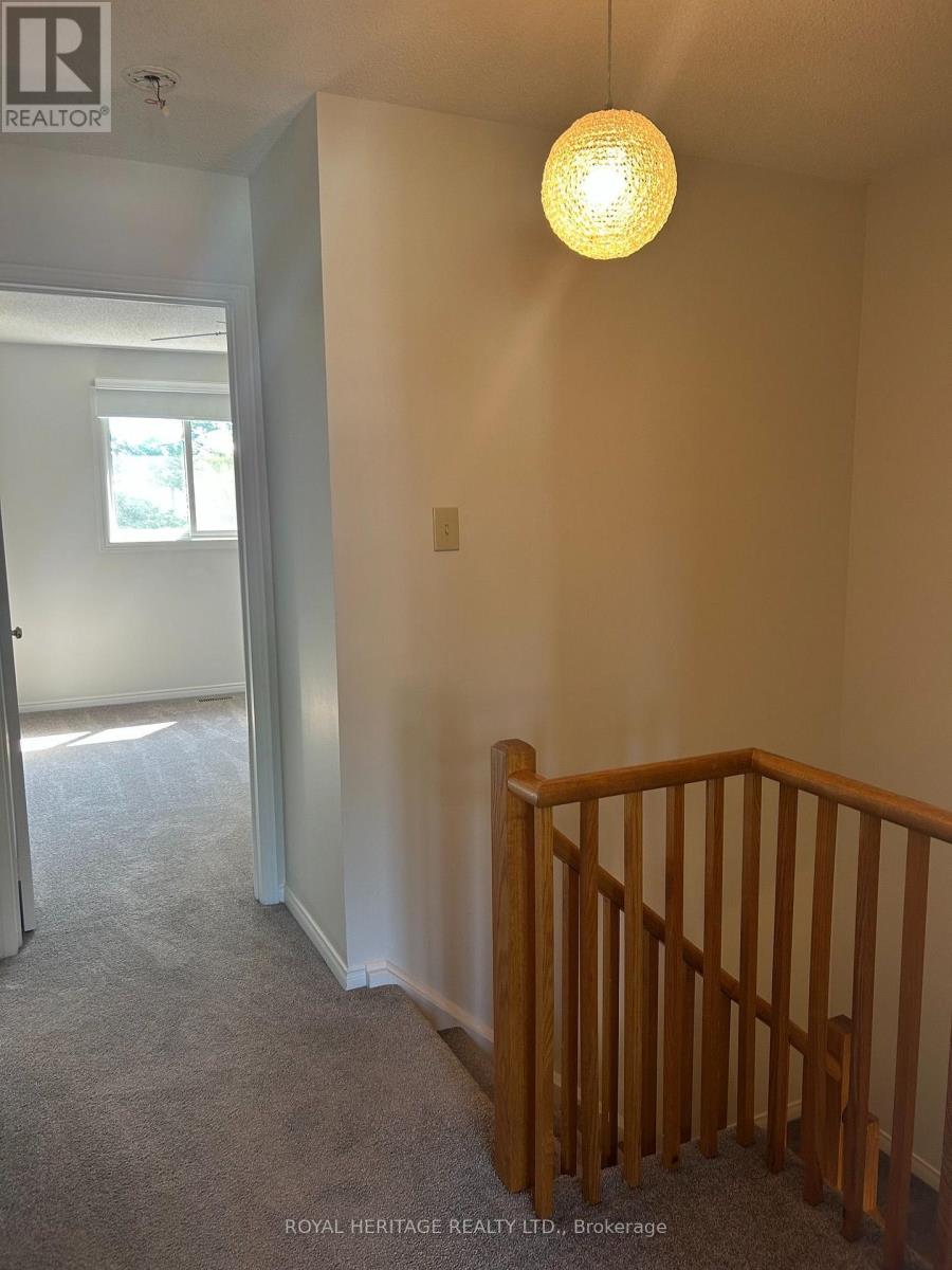 149 - 10 Bassett Boulevard, Whitby, Ontario  L1N 9C3 - Photo 10 - E13609822