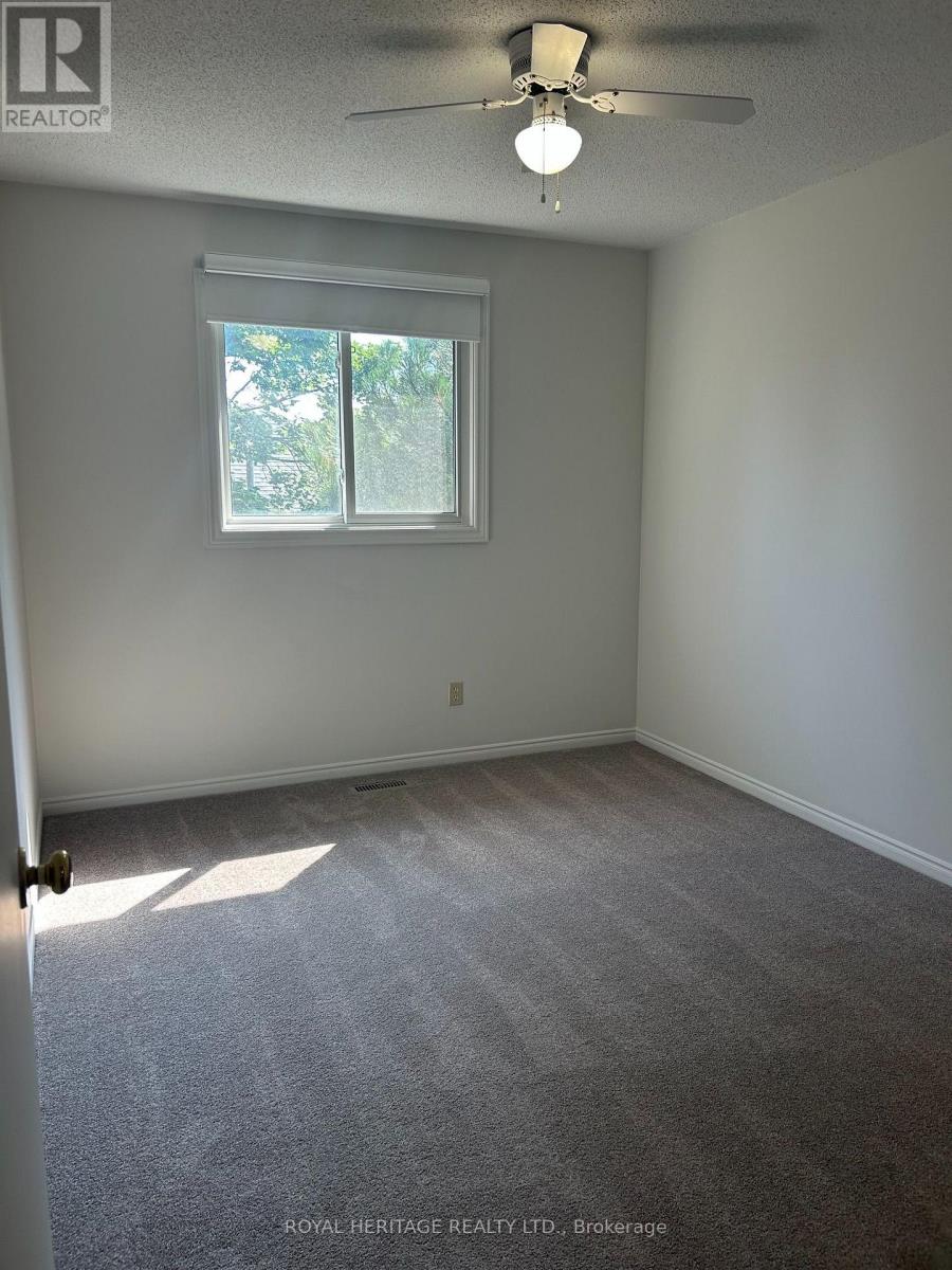 149 - 10 Bassett Boulevard, Whitby, Ontario  L1N 9C3 - Photo 12 - E13609822